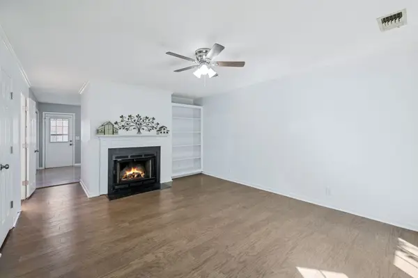 496 Hickory Glade Dr, Antioch, TN 37013