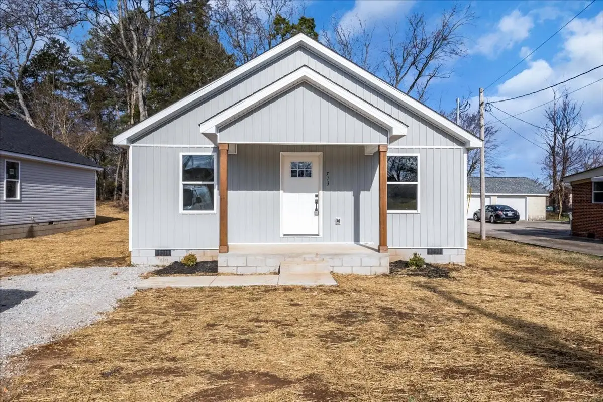 713 Hunt St, Winchester, TN 37398 - Image #1