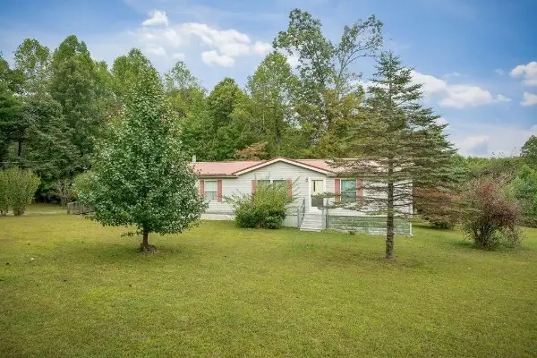500 Moonlight Trl, Sparta, TN 38583 - Image #3