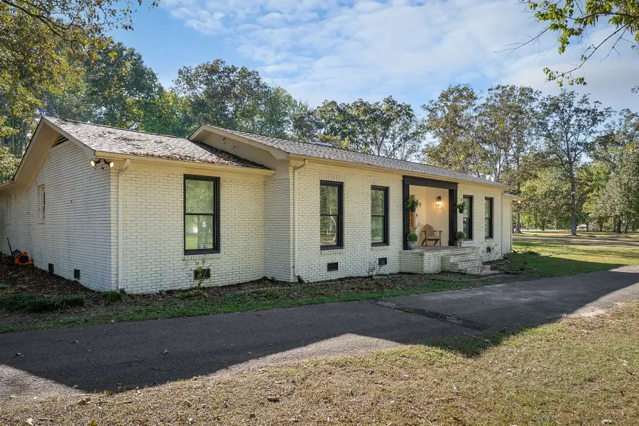 296 Big Rock Rd, Smithville, TN 37166 - Image #3