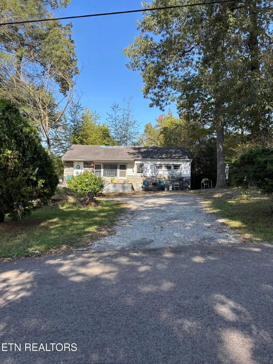 2715 Parkview Ave, Knoxville, TN 37914 - Image #2