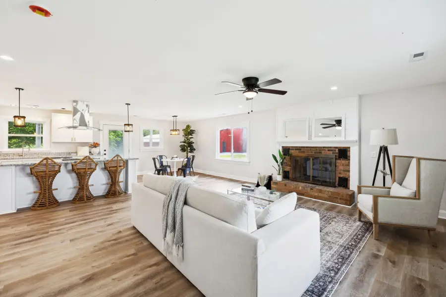 8651 Fredonia Rd, Manchester, TN 37355 - Image #2