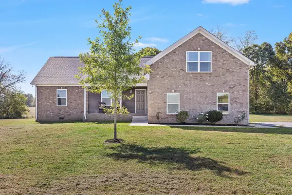 8927 Covington Rd, White House, TN 37188