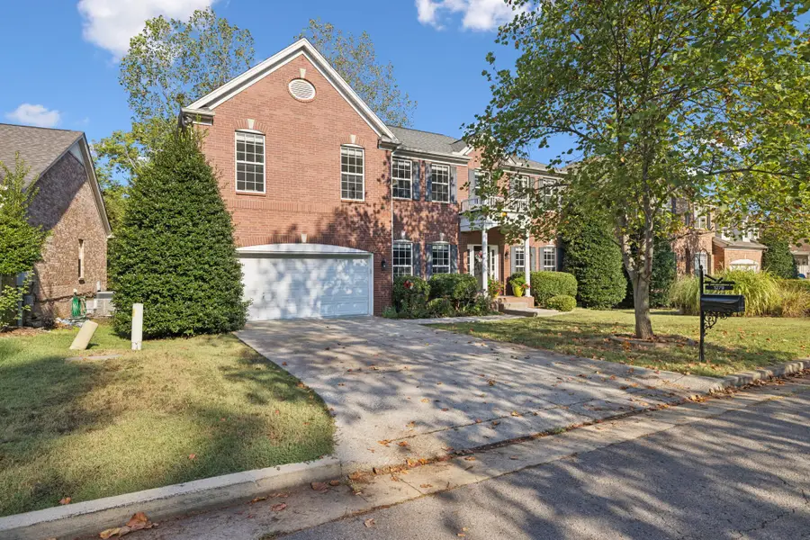 1279 Bridgeton Park Dr, Brentwood, TN 37027 - Image #2