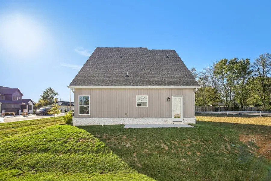 402 Maggie Ct, Chapel Hill, TN 37034 - Image #3