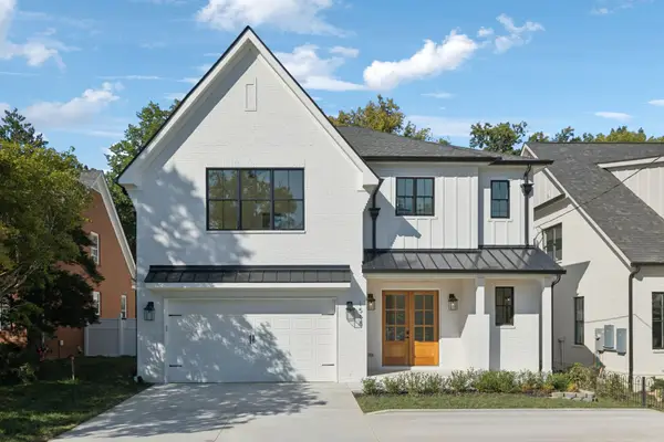 1518 Grandview Dr, Nashville, TN 37215