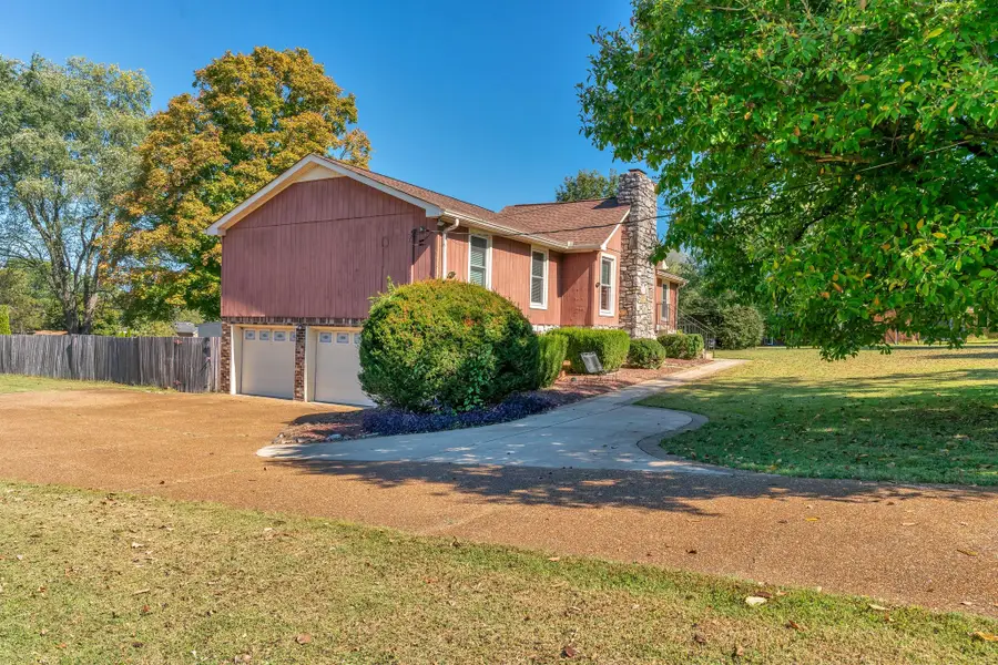 337 Shute Ln, Old Hickory, TN 37138 - Image #3