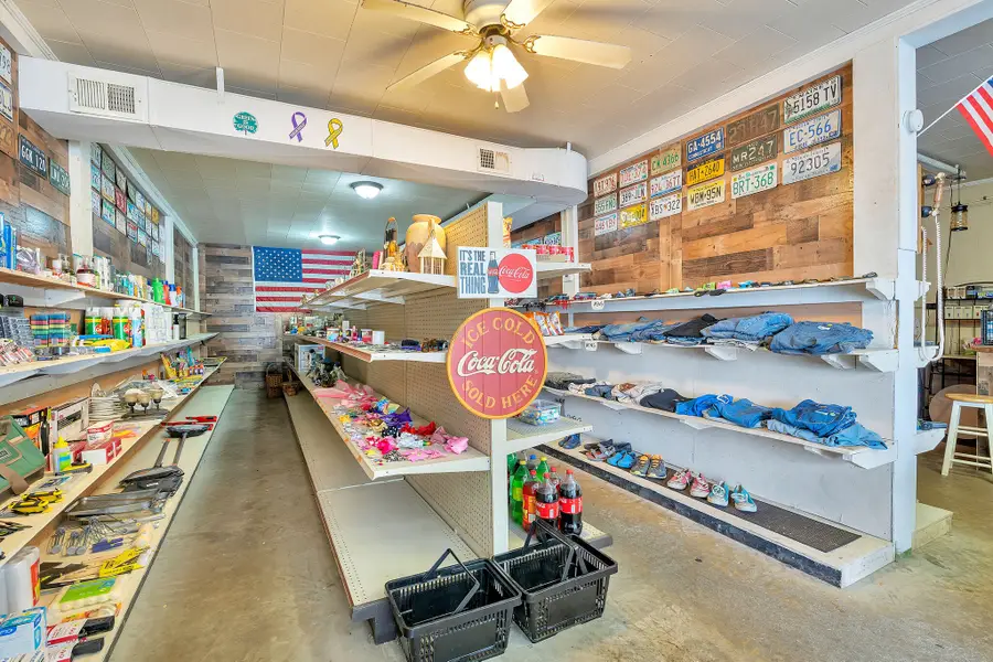 1205 Main St, Altamont, TN 37301 - Image #2