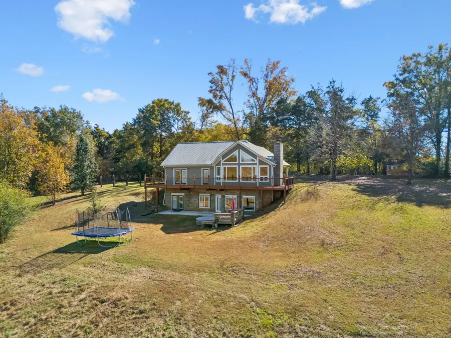 232 Covenant Ln, McMinnville, TN 37110 - Image #3