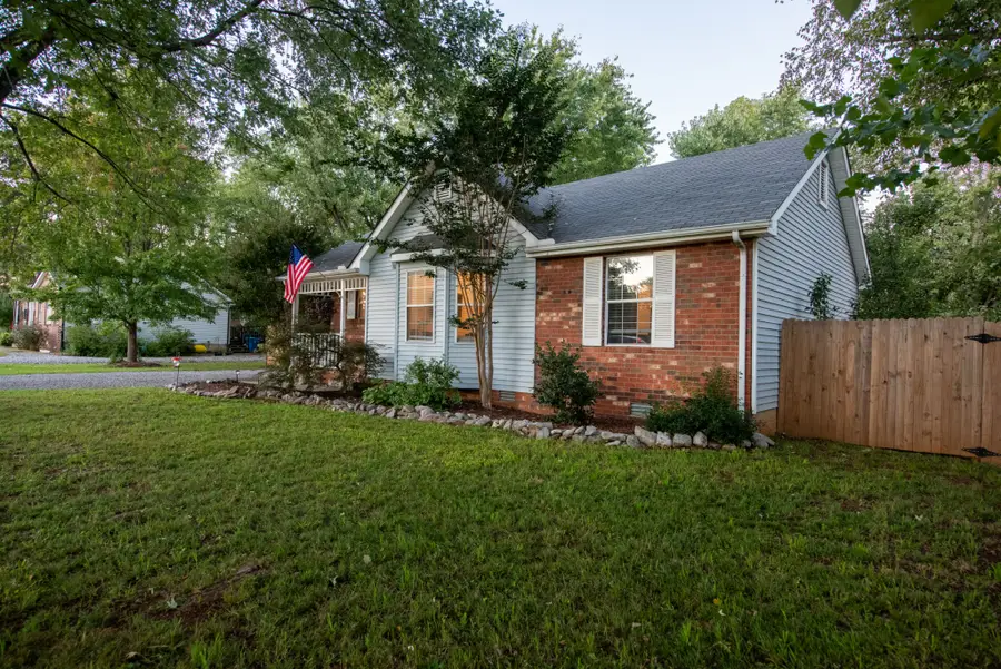 5302 Grassland Dr, Murfreesboro, TN 37129 - #2