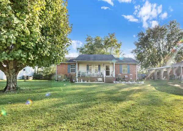 207 Meadow Ln, Portland, TN 37148