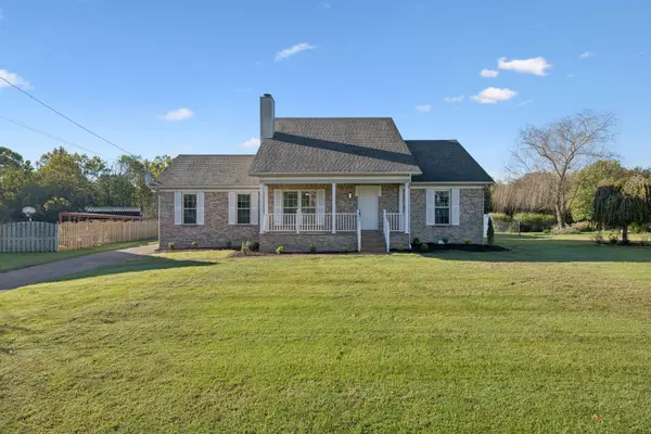 382 Clarkston Dr, Smyrna, TN 37167