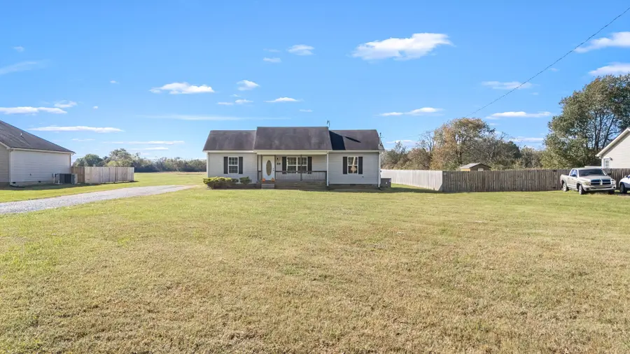 4214 Thick Rd, Chapel Hill, TN 37034 - Image #2