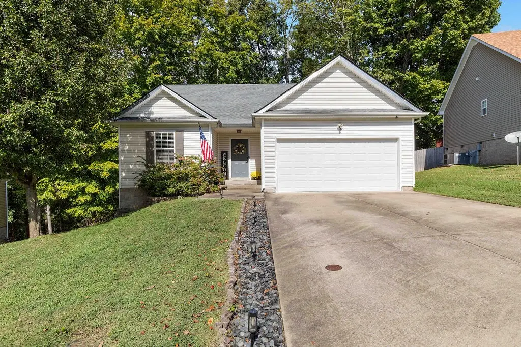 340 Chalet Cir, Clarksville, TN 37040 - Image #1