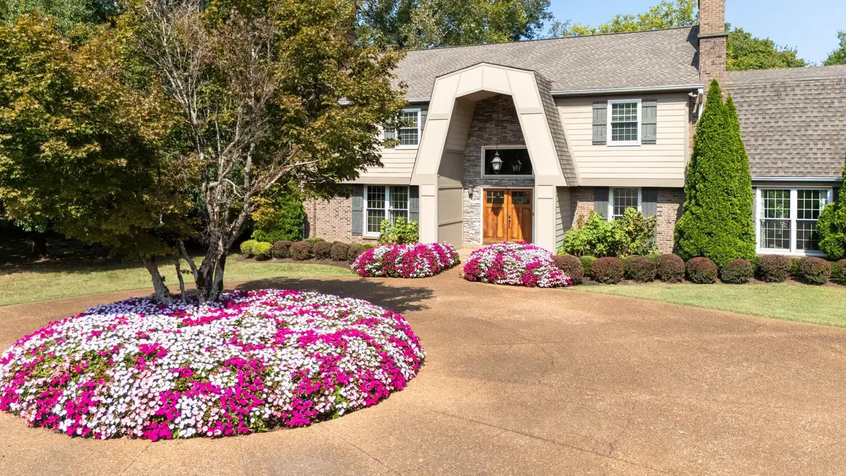 114 Vaughn Rd, Nashville, TN 37221 - #1