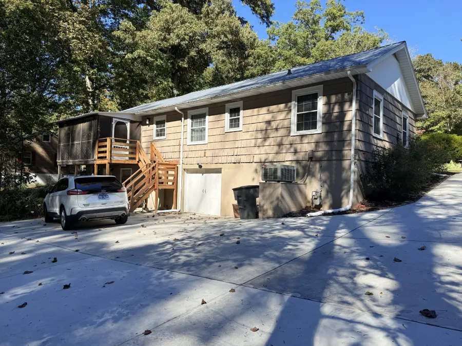 301 Ben Lomond Dr, McMinnville, TN 37110 - #2