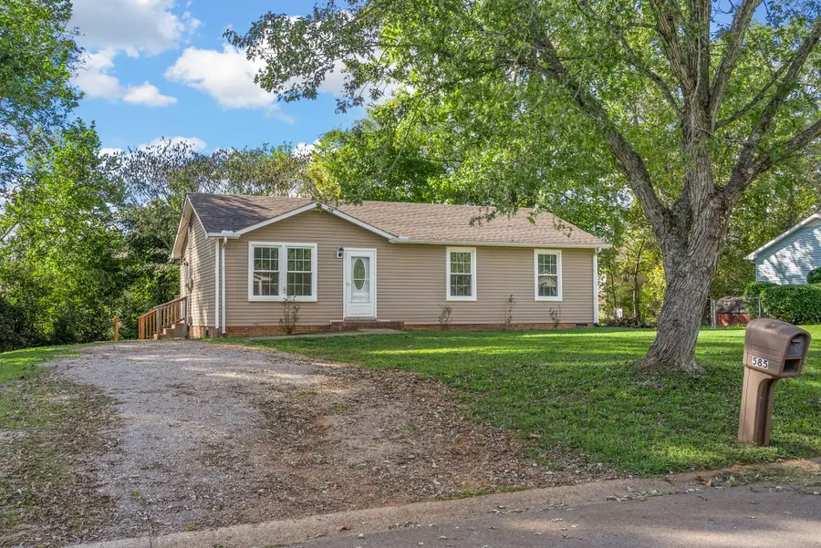 585 Caskey Dr, Clarksville, TN 37042 - #2