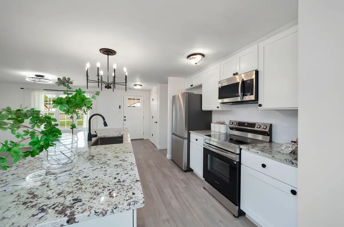 5 Raintree Cv, Jackson, TN 38305 - Image #1