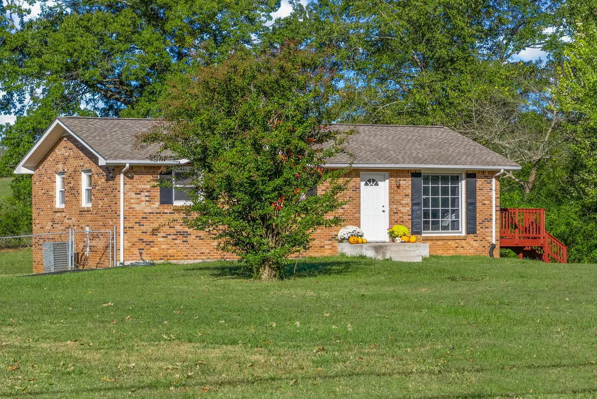 2900 Lylewood Rd, Woodlawn, TN 37191 - Image #1