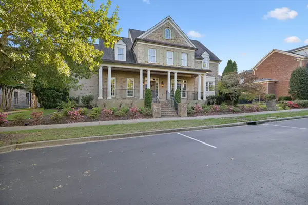 1627 Cooper Creek Ln, Franklin, TN 37064