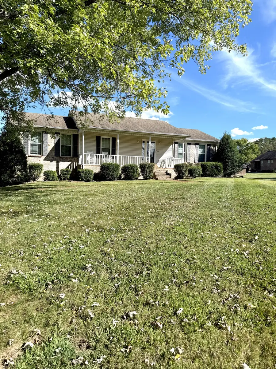 356 Lee Rd, Cottontown, TN 37048 - Image #3