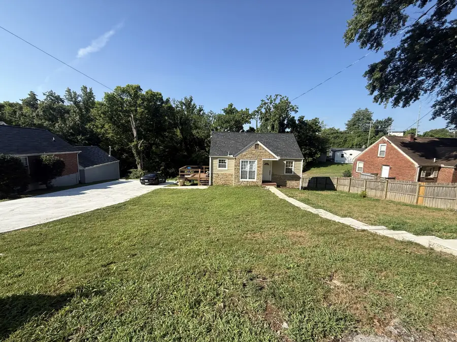 1303 Saturn Dr, Nashville, TN 37217 - Image #3