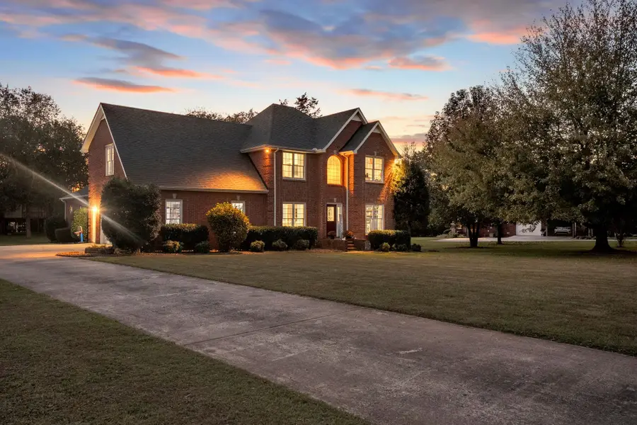 101 Westmeade Dr, Winchester, TN 37398 - Image #2