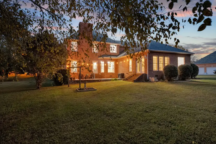 101 Westmeade Dr, Winchester, TN 37398 - Image #3
