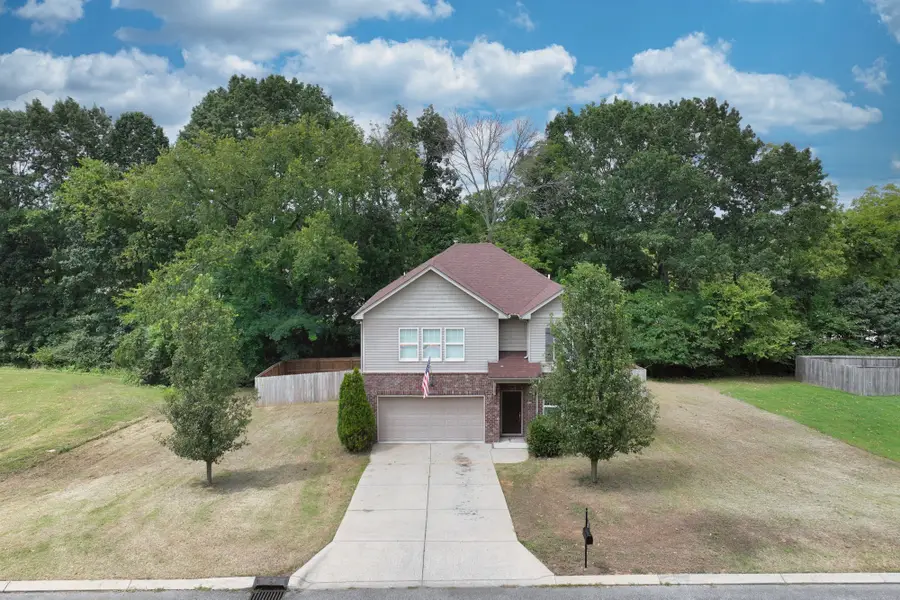 1011 Carriage Trl, Mount Juliet, TN 37122 - Image #3