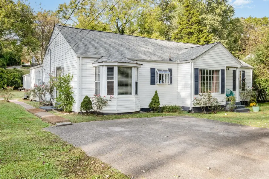 76 E Thompson Ln, Nashville, TN 37211 - Image #3