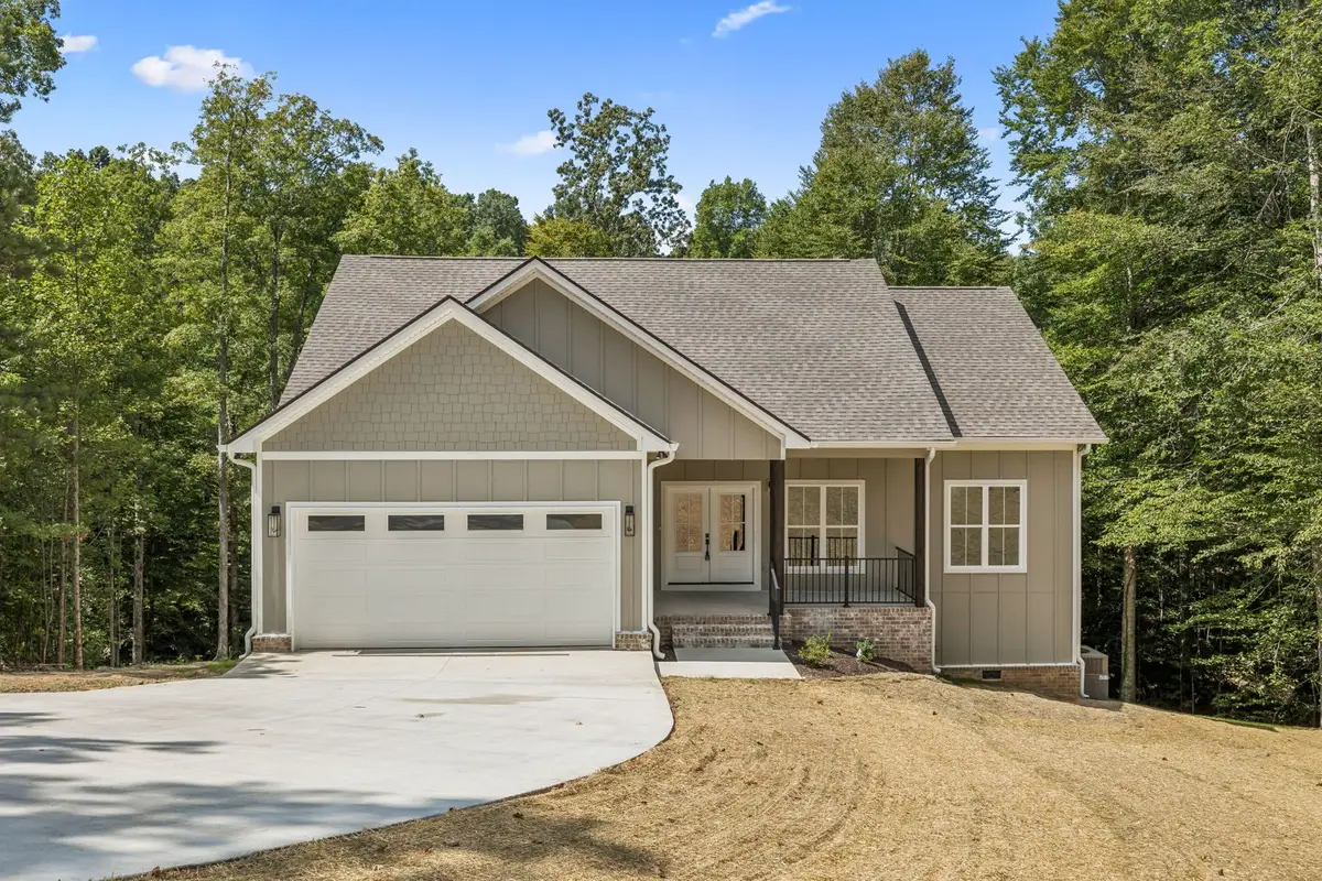 304 Cherokee Ct, White Bluff, TN 37187 - Image #1