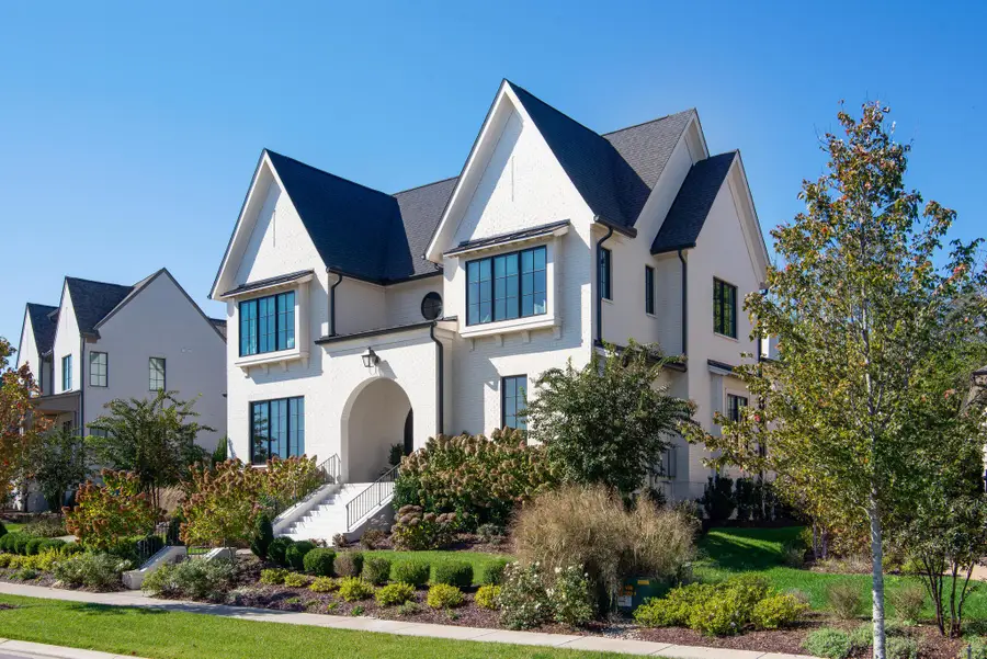 9021 Passiflora Ct, College Grove, TN 37046 - Image #2