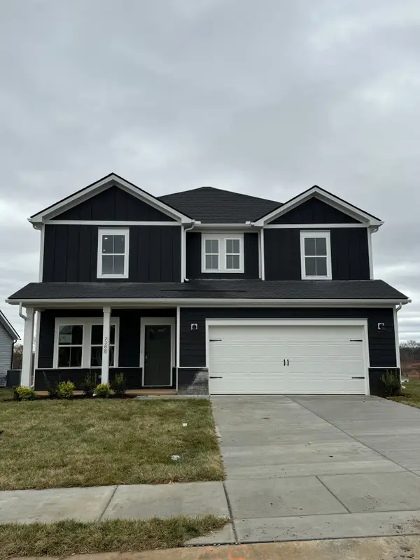 2388 Woodmeadow Dr, Clarksville, TN 37043