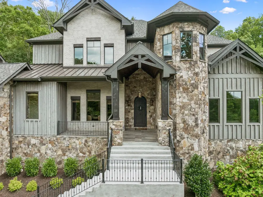 111 Guineveres Retreat, Franklin, TN 37067 - Image #2