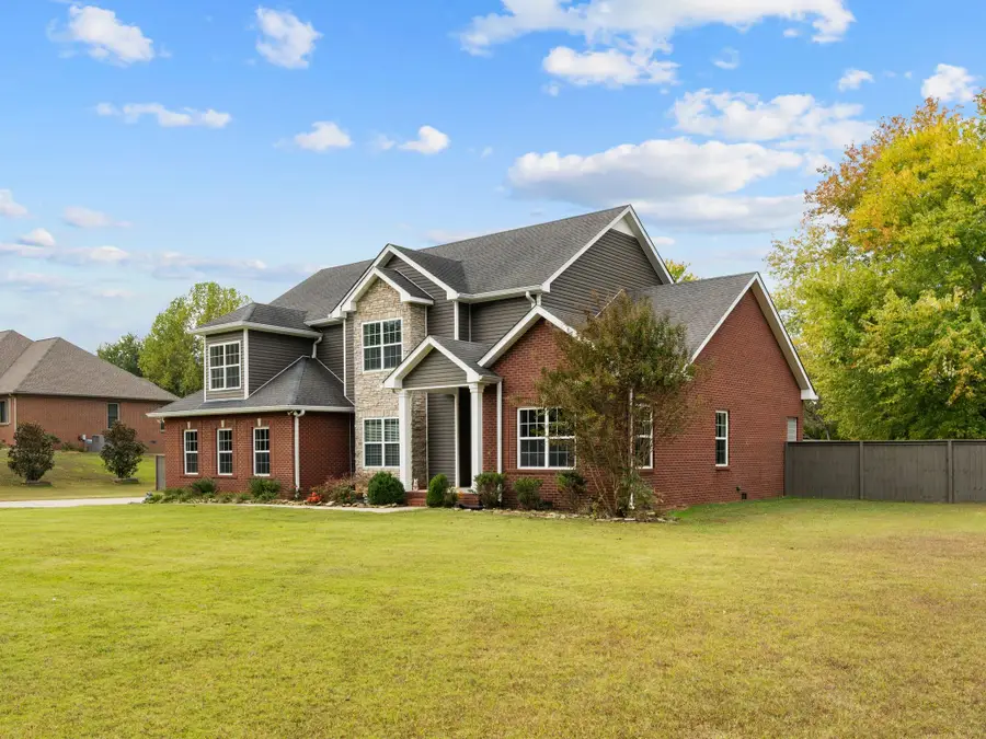 650 Dixie Bee Rd, Clarksville, TN 37043 - #3