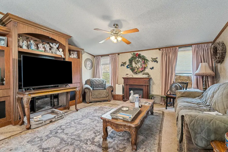 318 Autumn Rd, Morrison, TN 37357 - Image #2