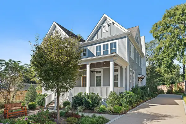 1709 Hillmont Dr, Nashville, TN 37215