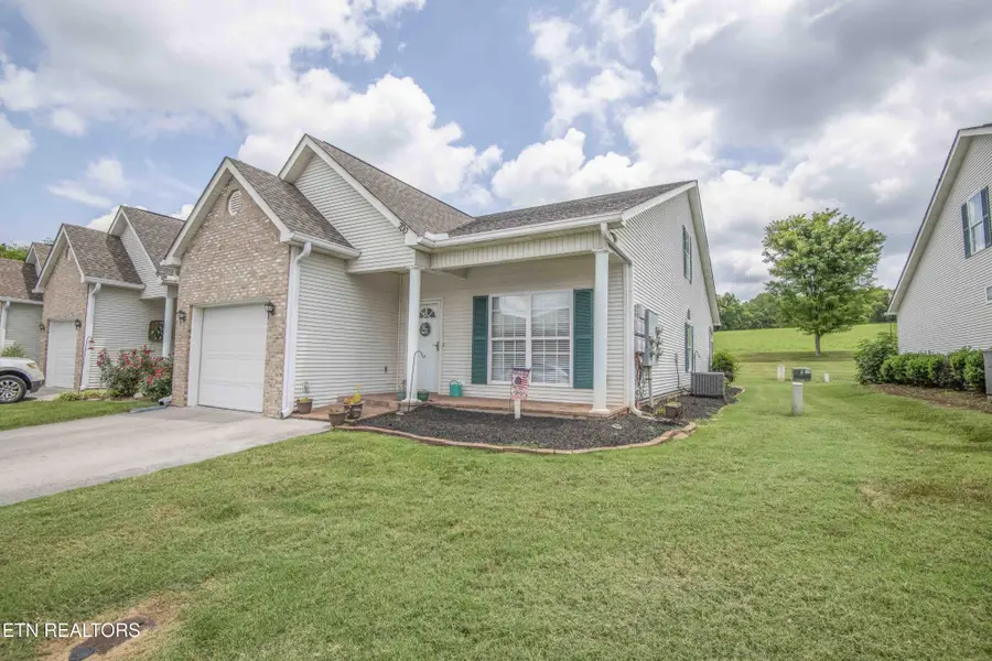 700 Willington Place, Loudon, TN 37774 - Image #2