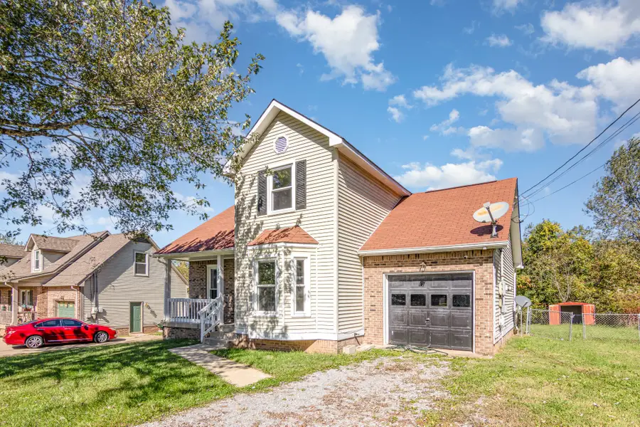 615 Doane Dr, Clarksville, TN 37042 - #2