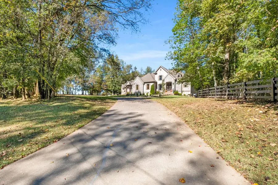 7101 Hardwood Ln, College Grove, TN 37046 - Image #2