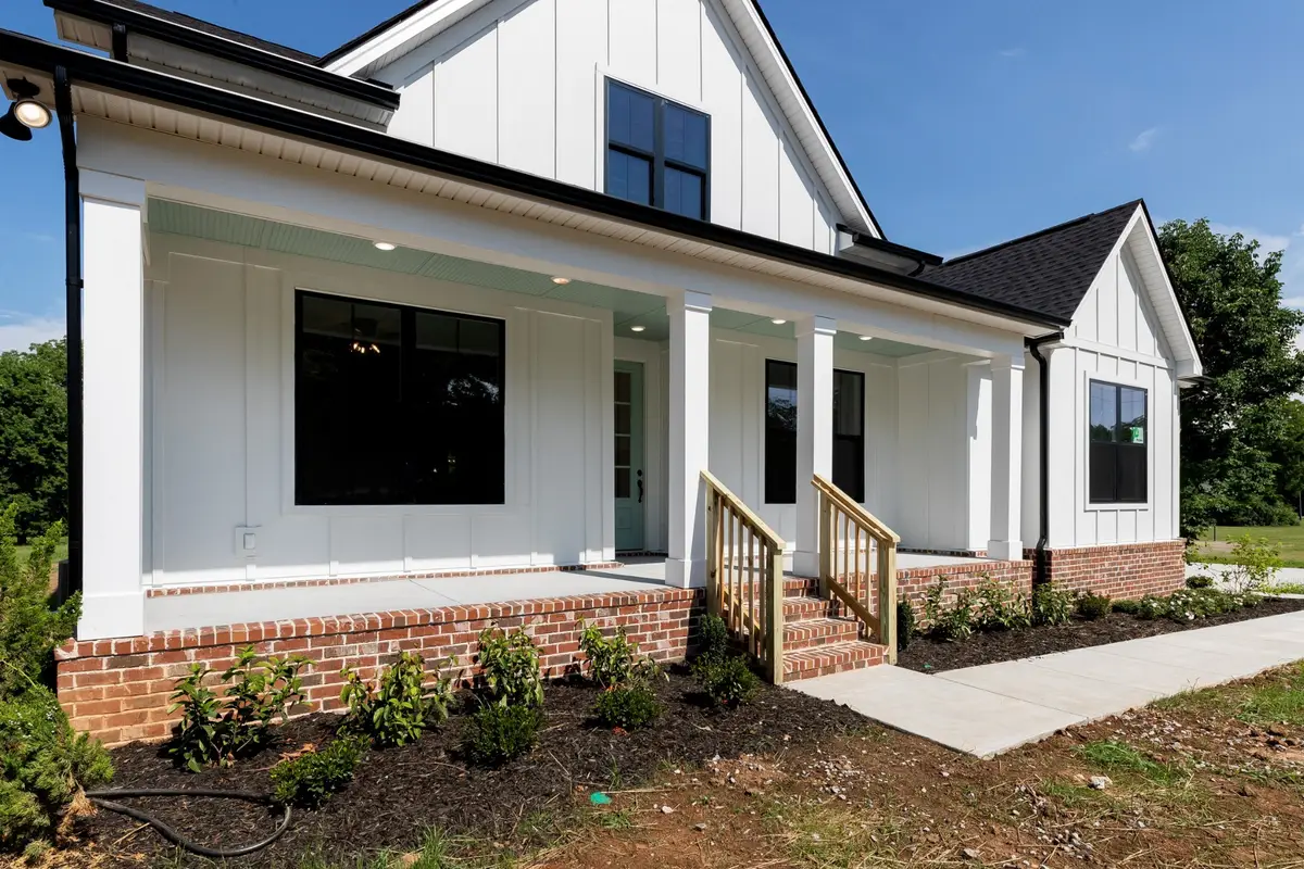 6616 Old Zion Rd, Columbia, TN 38401 - #1