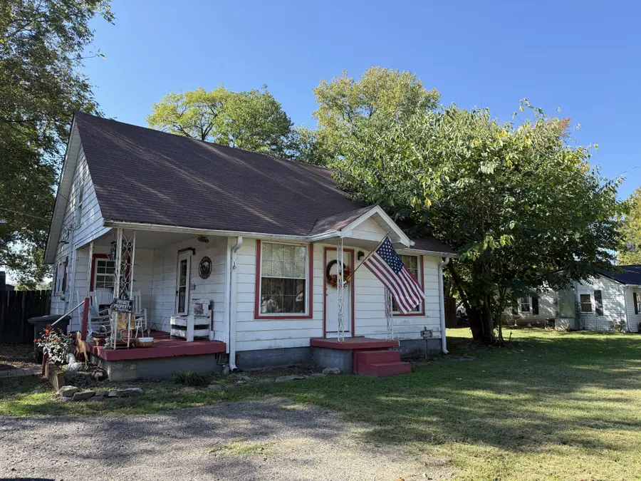 302 Church St, Portland, TN 37148 - Image #2