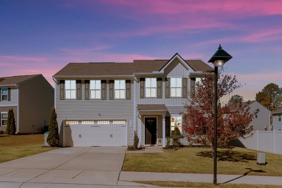 2023 Brokeshire Dr, White House, TN 37188 - Image #1