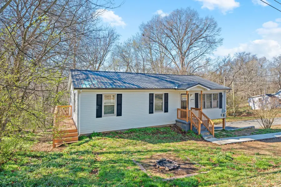 1642 Keesee Rd, Clarksville, TN 37040 - #2