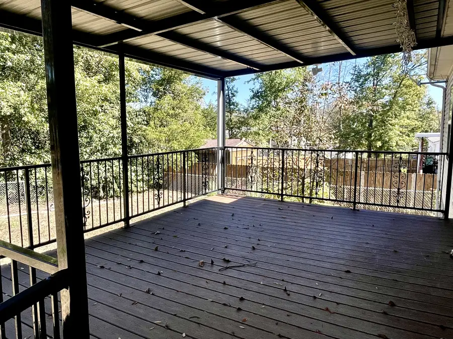 411 Elm Ave, Lewisburg, TN 37091 - Image #2