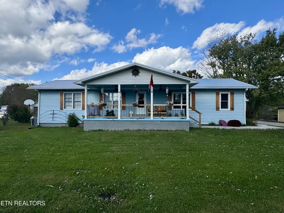 435 Patton Heights Circle, Jamestown, TN 38556 - Image #1