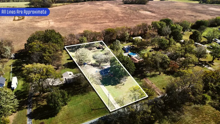 300 Greenfield Ln, Castalian Springs, TN 37031 - Image #2