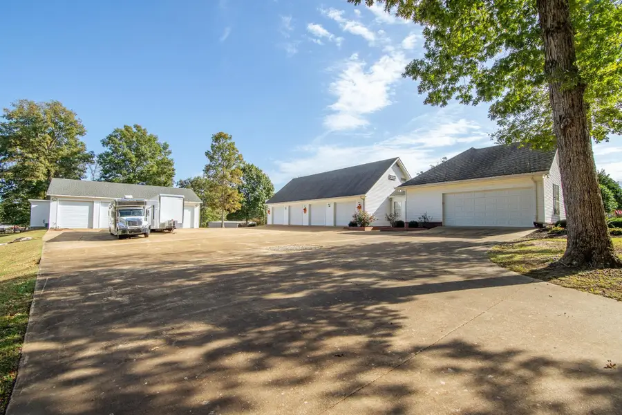 1075 Hwy 203, Savannah, TN 38372 - #3