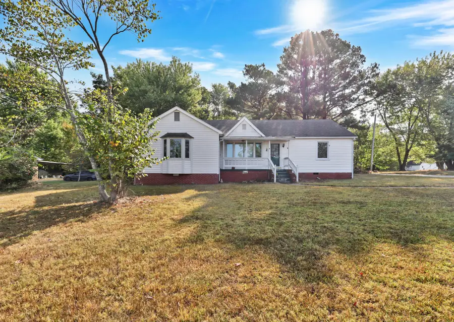 935 N Liberty Church Rd, Clarksville, TN 37042 - #2