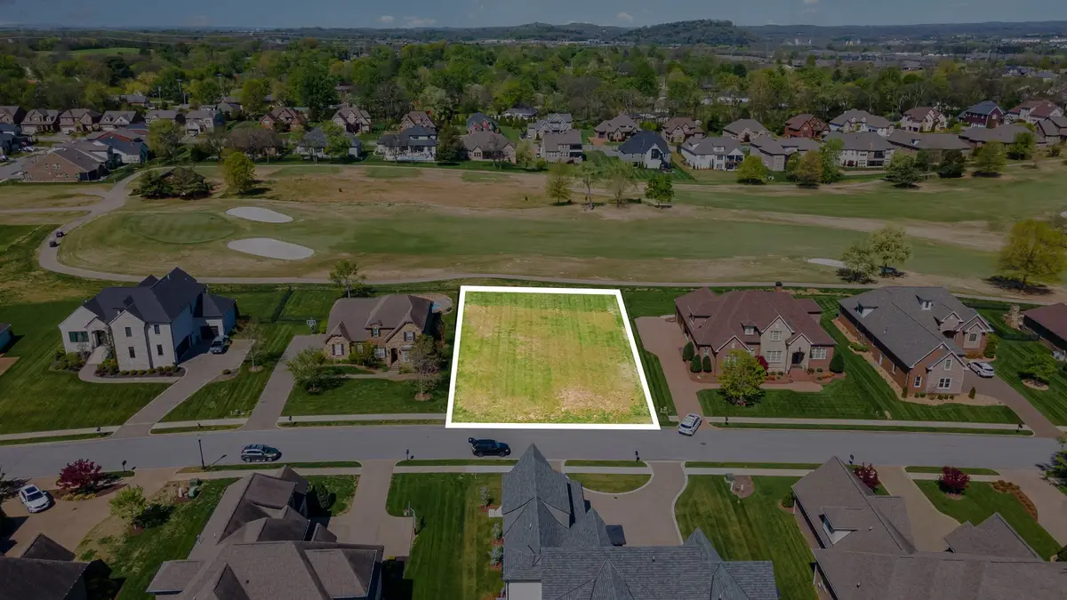 1646 Boardwalk Pl, Gallatin, TN 37066 - #1